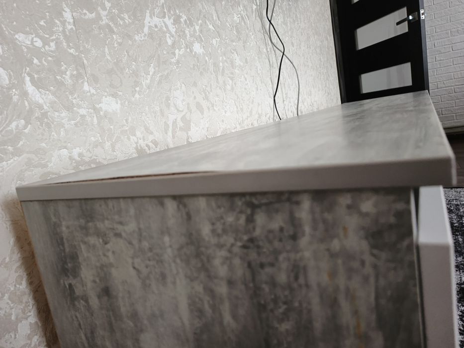 Тумба ТВ на 6 висувних ящика c фасадами без ручок