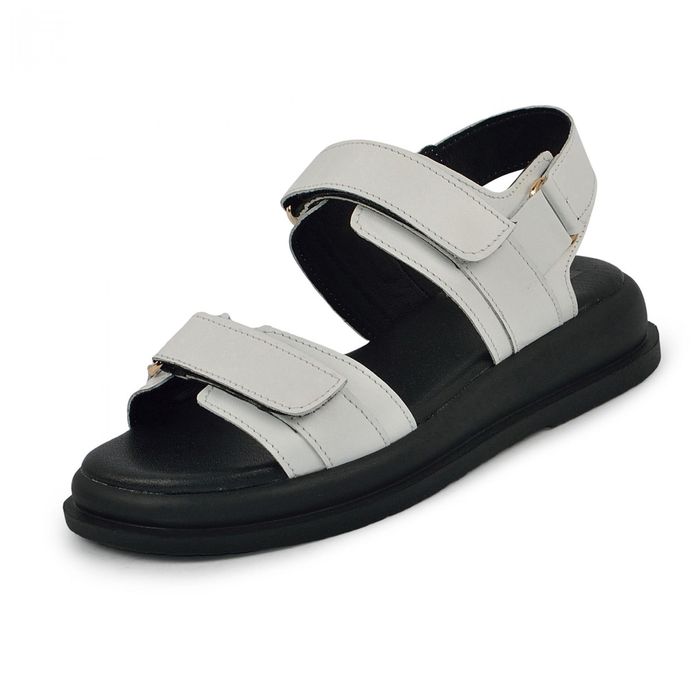 Босоніжки білі, 36-37 р., шкіряні