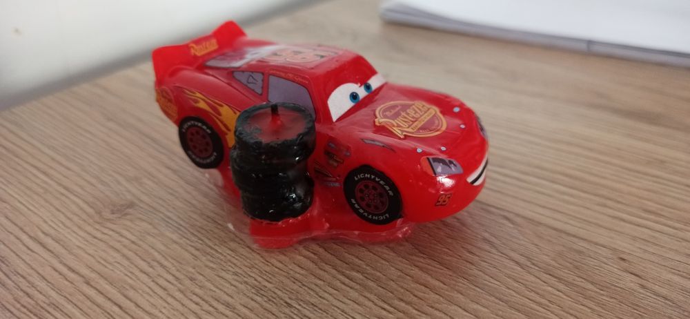 Świeczka na tort Zygzak McQuenn