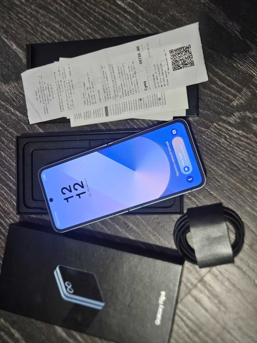 Samsung flip 6 офіційний