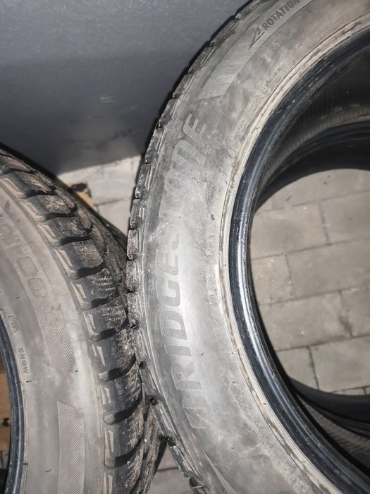 Opony zimowe Bridgestone