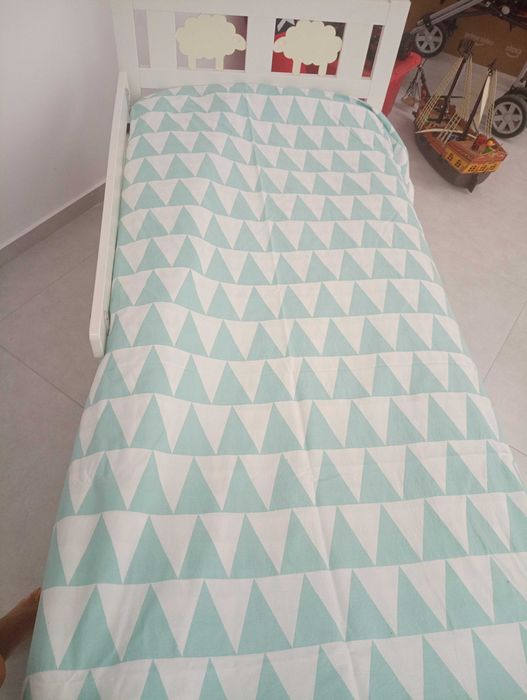 Cama criança IKEA