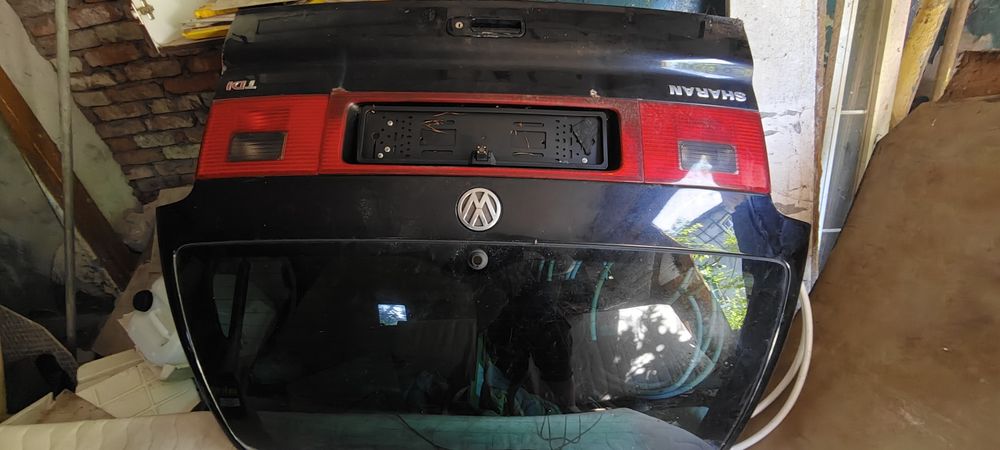 Tylna klapa VW Sharan