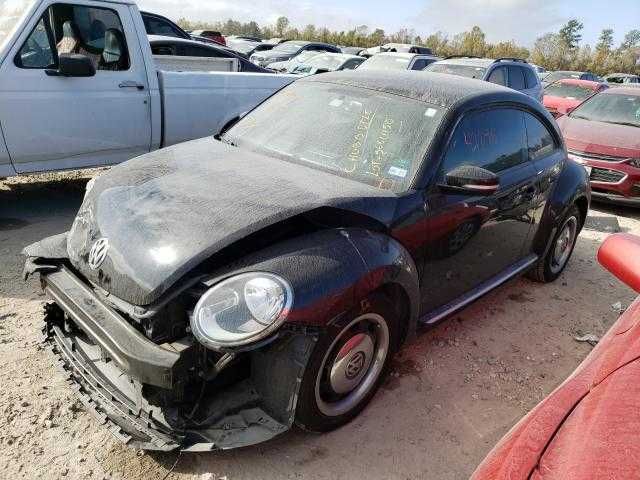 Розбираємо 2013 VOLKSWAGEN BEETLE разборка