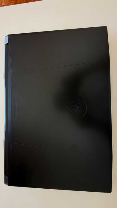MSI Katana 17 i7-13620H RTX 4060 32GB RAM 1TB SSD Gaming