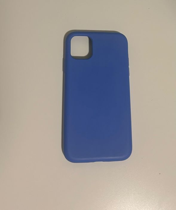Capa azul para iPhone 11