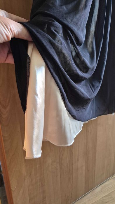 Sukienka wieczorowa / balowa w rozmiarze S-M