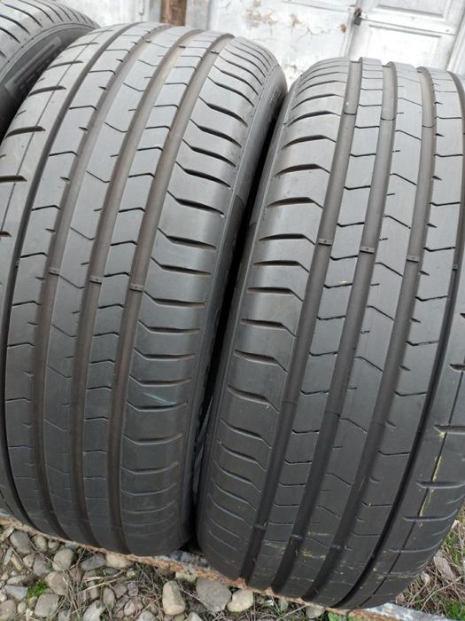 235  50  р  20  є  235  55 р 20