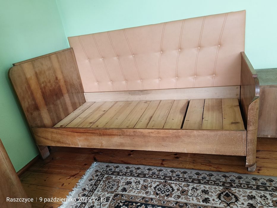 Meble różne do sypialni