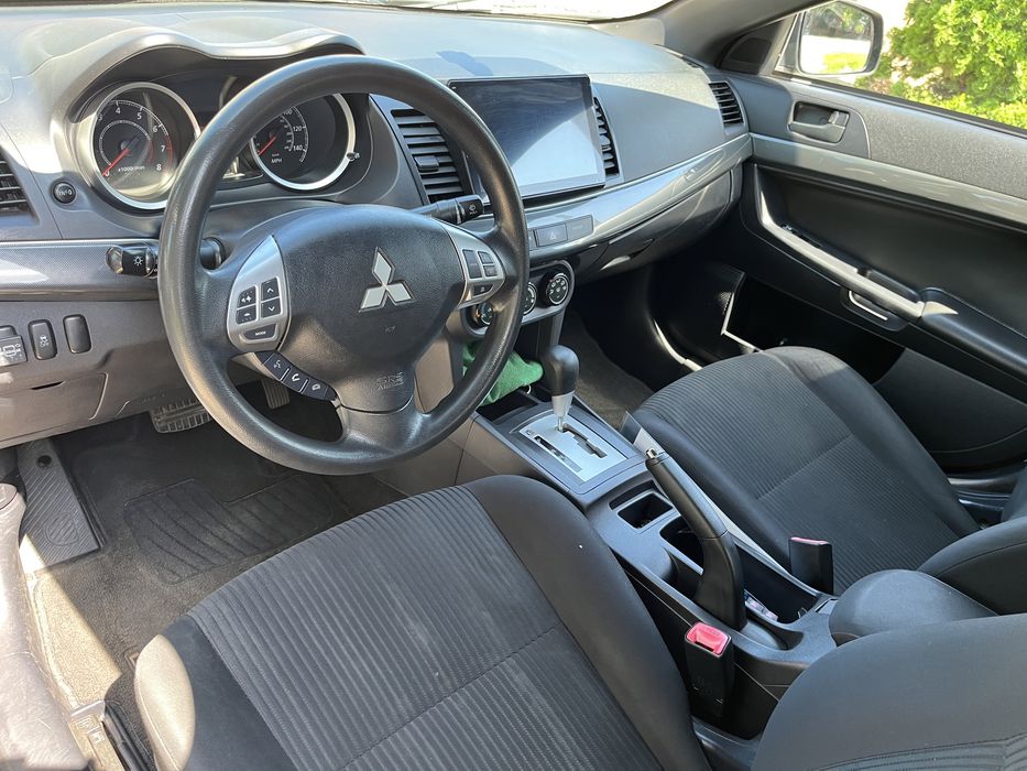 Mitsubishi Lancer X 2015 2.0