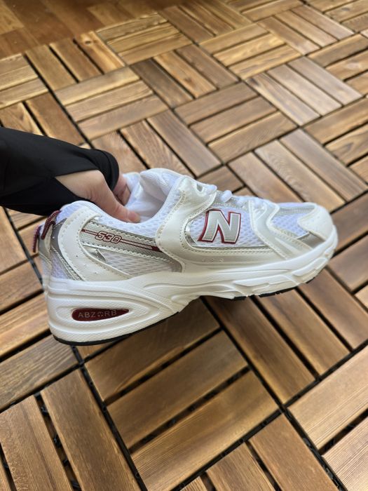 Жіночі кросівки new balance 530 white red 36-40