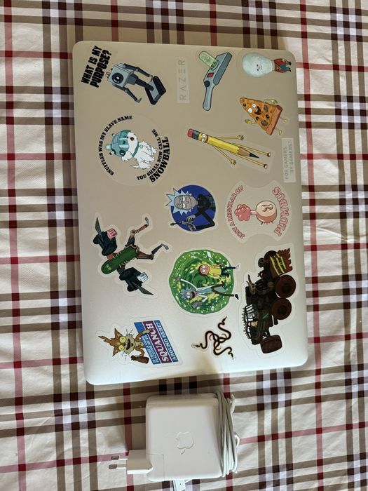 MacBook 2015 i7 16 гб 512