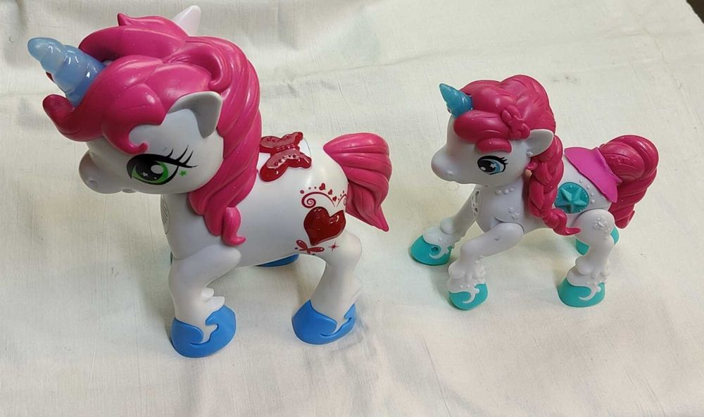 Zabawka interaktywna koń jednorożec  6 funkcji przycisku dźwięku 2 szt