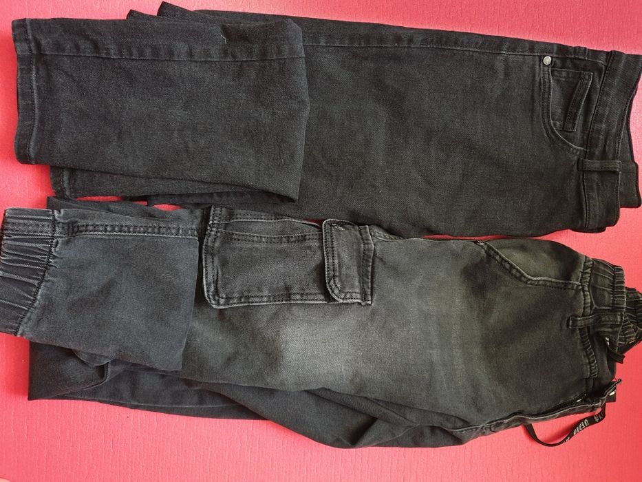 Продам 2 пари штанів
