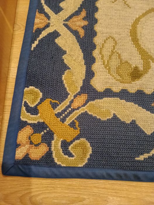 Tapete de Arraiolos 1,40 x 2,35