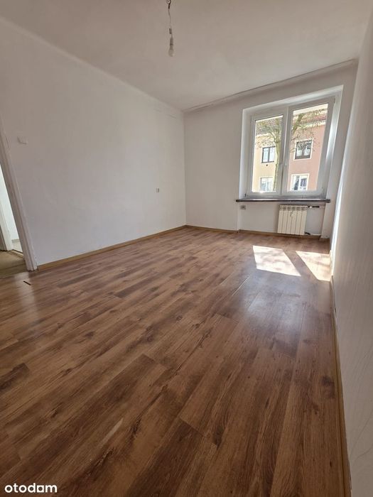 Przestronne 2-pokojowe mieszkanie pierwsze piętro  z piwnicą 38,34 m2