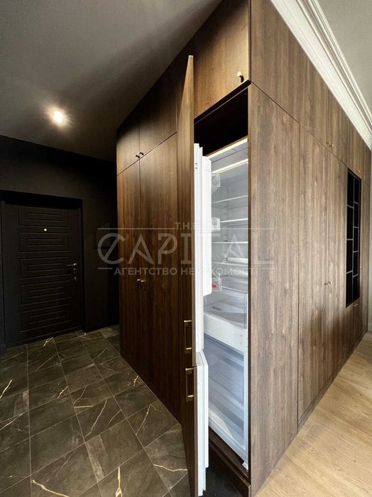 Оренда / Квартира / вул. Жилянська, Центр, Київ