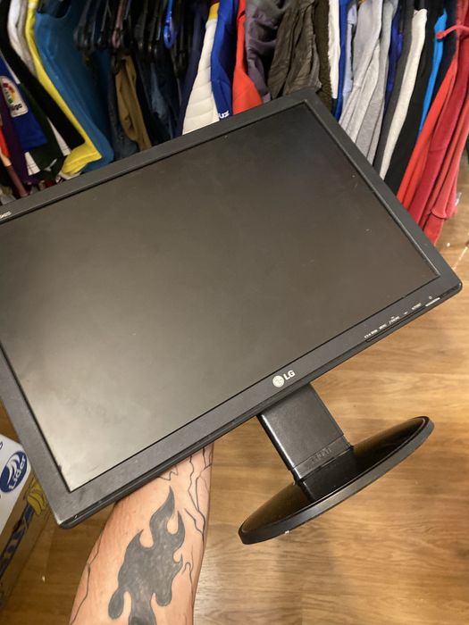 Монитор LG Flatron W1942S, 19”