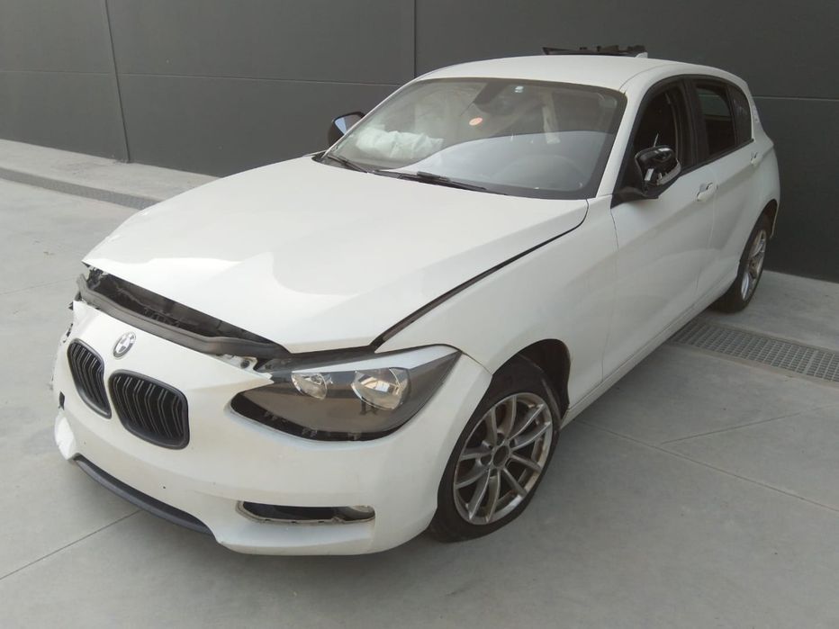 BMW 1 - 2013 - Para Peças