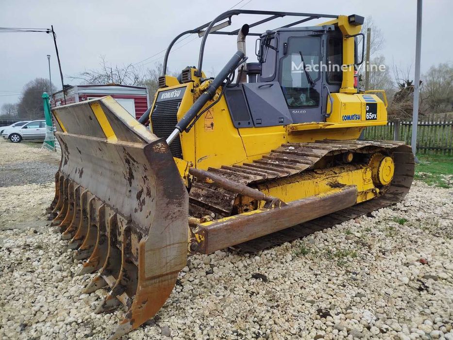 Бульдозер Komatsu D65PX-15