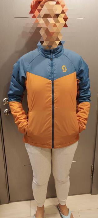 Осеняя куртка Scott