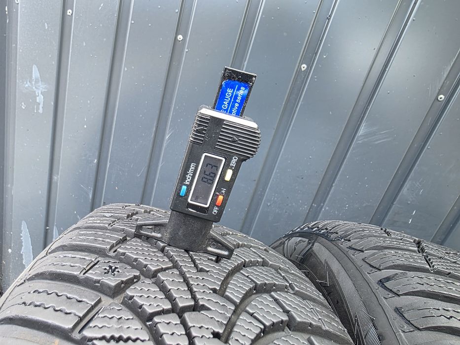 Opony Zima Goodyear 205/55/16 Komplet Ładne