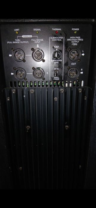Subwoofer Amplificado Mackie