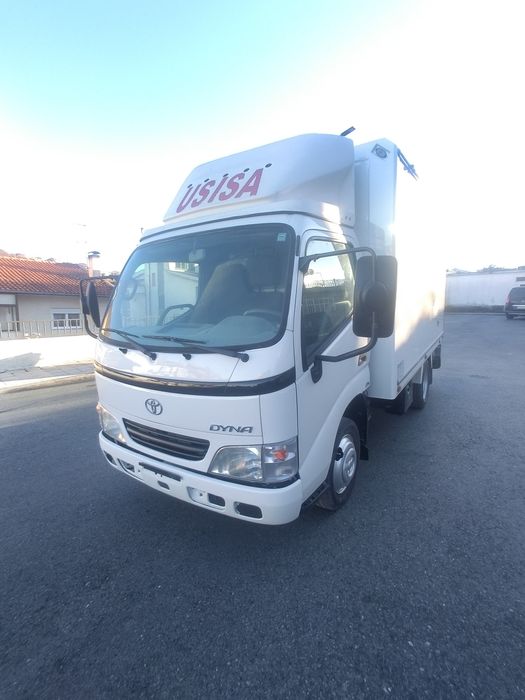 Toyota Dyna [M35.25] 3.0L [D-4D] 144HP 》Veículo Isotérmico Frigorífico