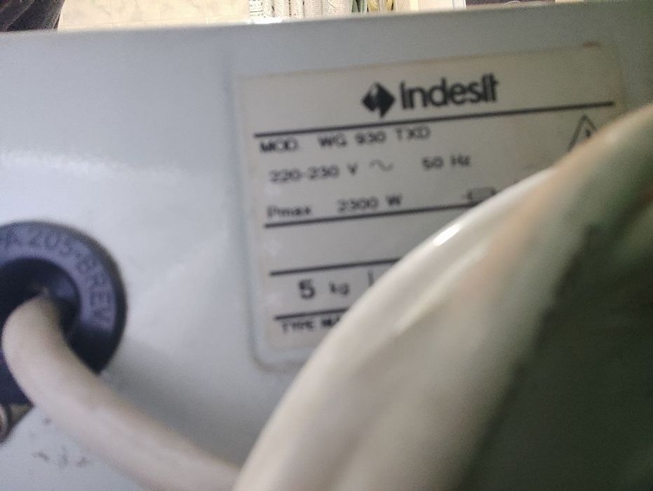 Пральна машина Indesit, зламався програматор