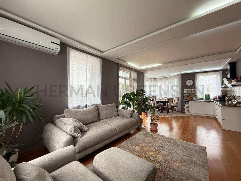 Продаж будинку 150 м.кв / 8 соток / Минай