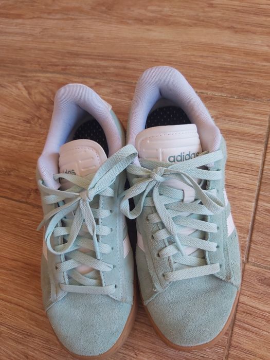 Tenis adidas azuis