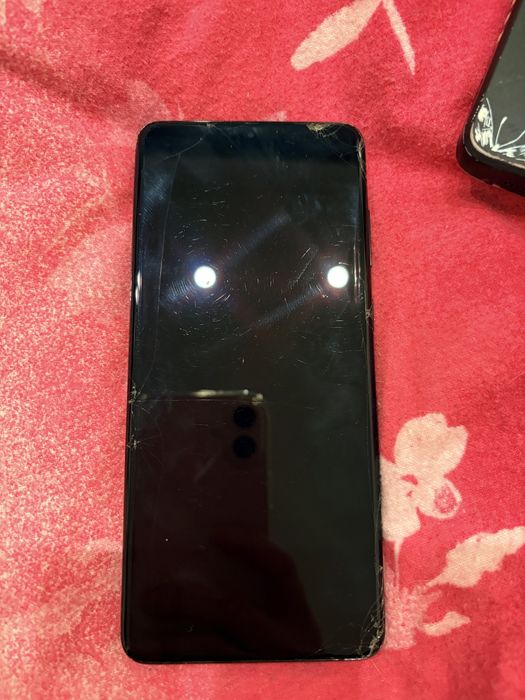 Telefon Samsung Galaxy s20 plus