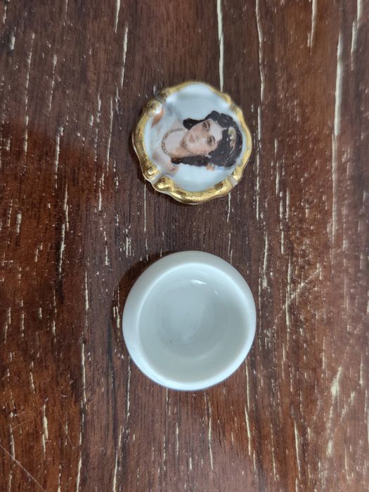 Miniaturas porcelana Limoges e cristal
