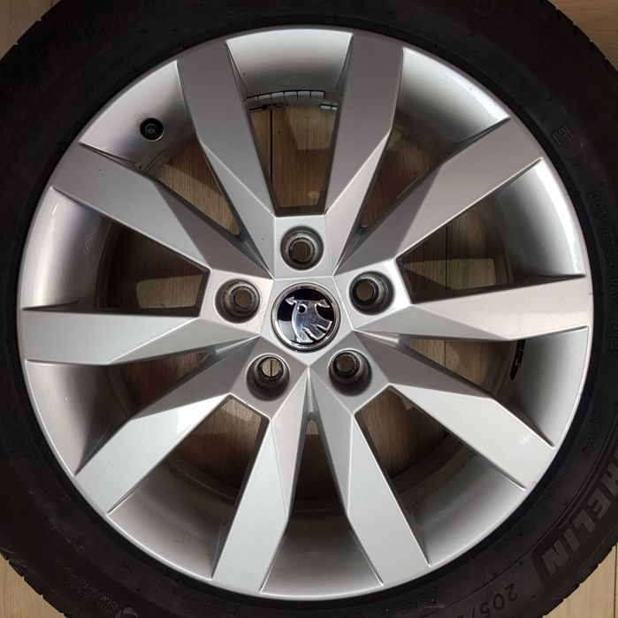 Диски Skoda R17 5x112 Octavia Superb Yeti VW Caddy Golf Touran Jetta Audi A3 S3 Seat Leon