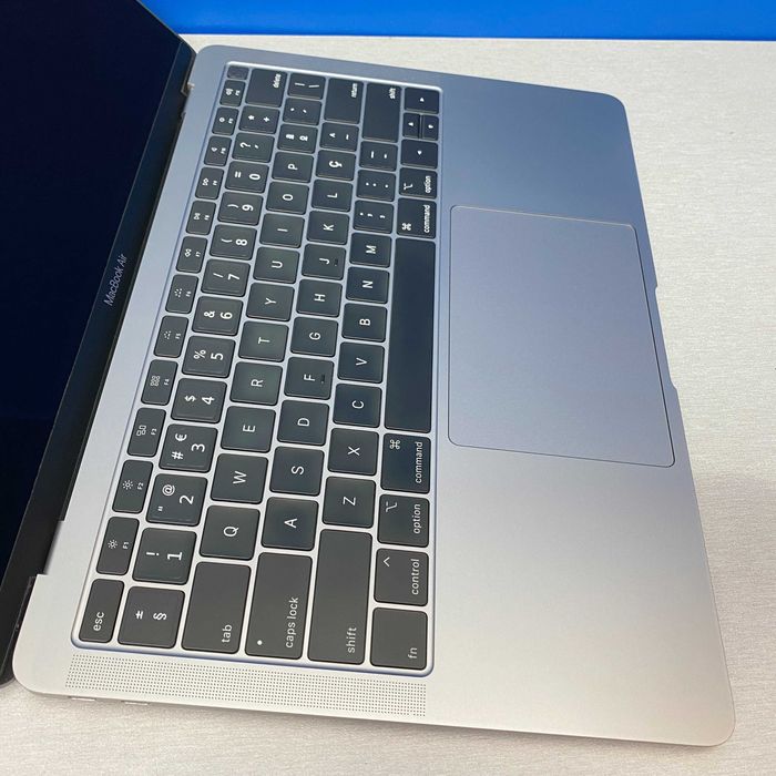Apple MacBook Air 13" | A1932 | Late 2018 (i5/16GB/512GB SSD)