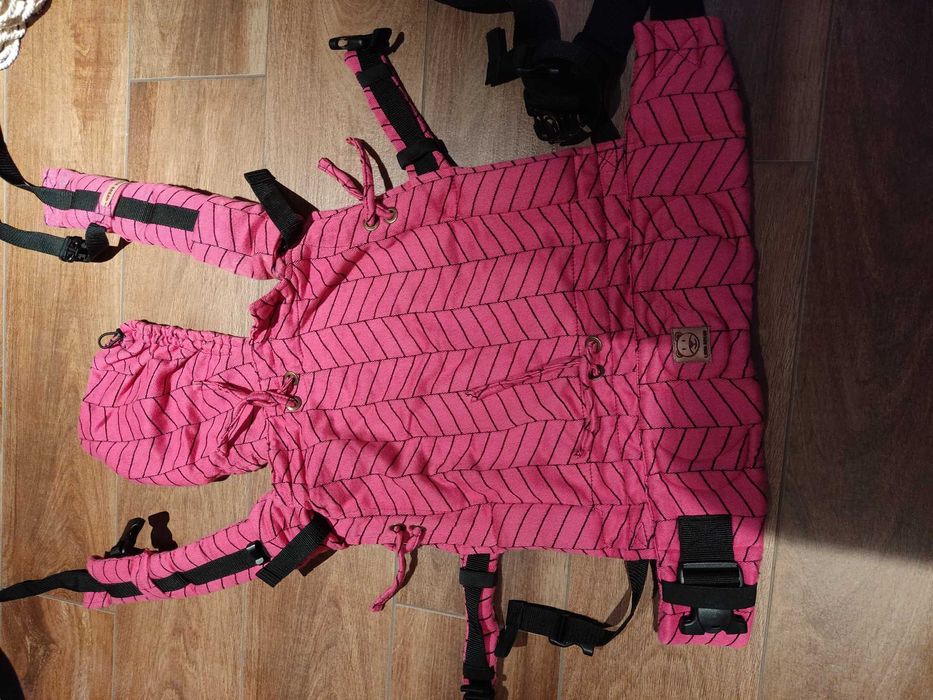 Nosidełko regulowane Grow Up Wrap pink Luna  Dream