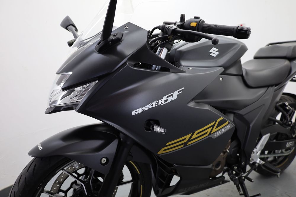 Suzuki Gixxer 250SF ABS