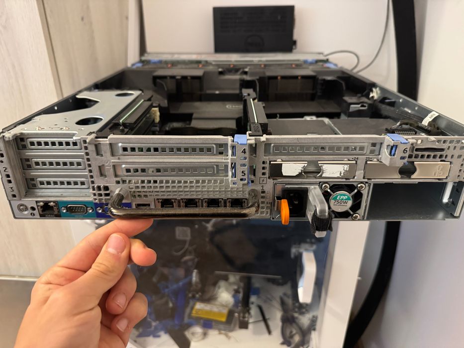 Dell Power Edge R730XD + gratis