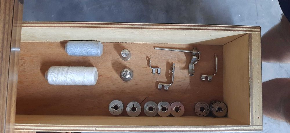 Máquina Costura Oliva CL 55