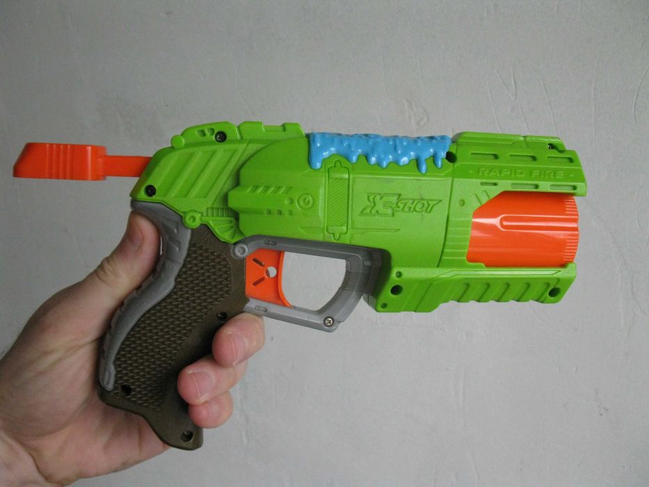 Бластер Zuru X-Shot Огонь по жукам Rapid Fire