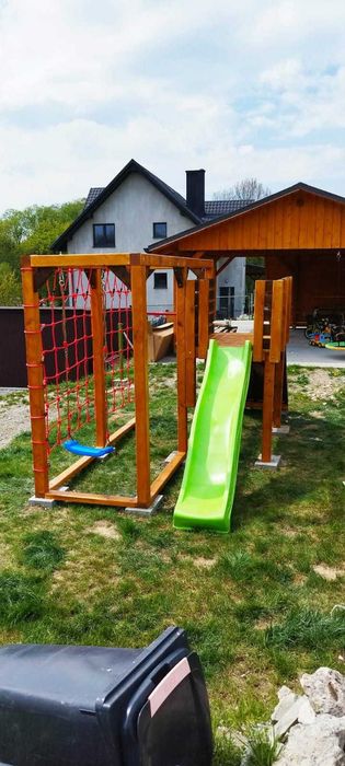 Modułowy plac zabaw