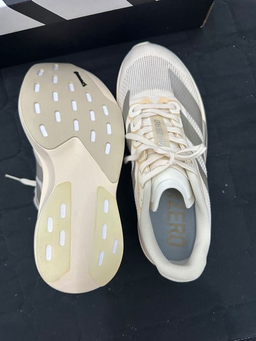 Tenis adidas adizero pro