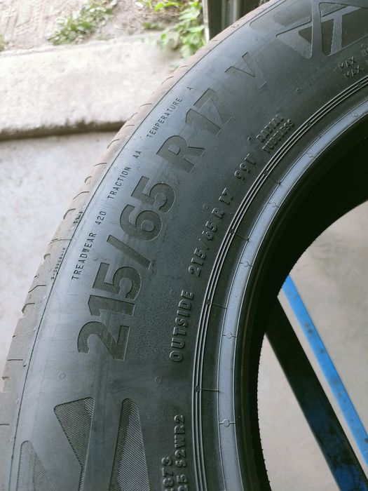 215/65r17 Continental EcoContact 6 jak nowe DEMO