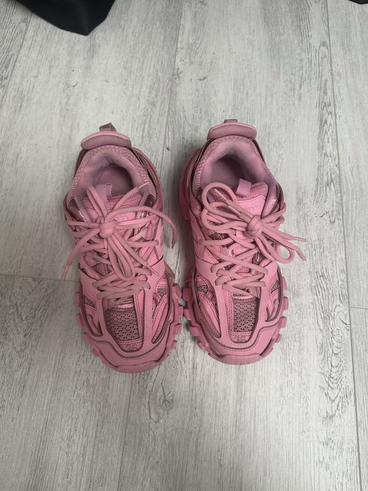 Balenciaga track pink
