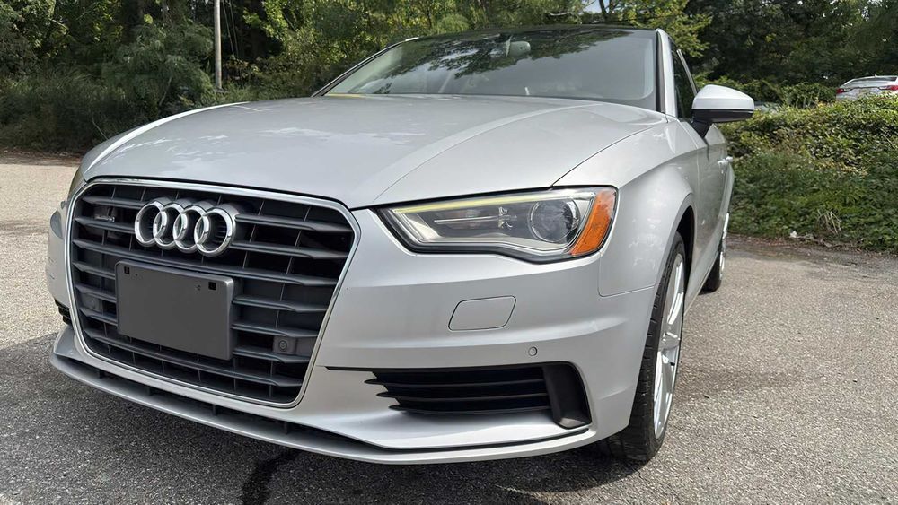 Audi A3      2015