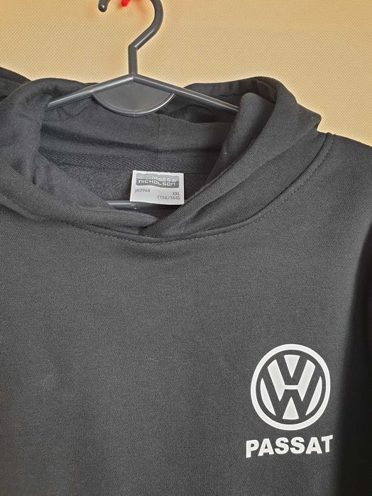 bluza czarna z kapturem volkswagen passat Kuba 164 S