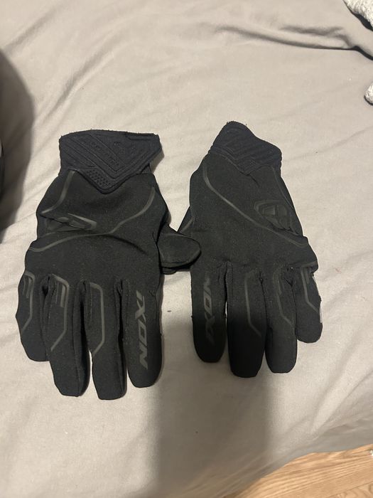 Capacete LS2 com luvas