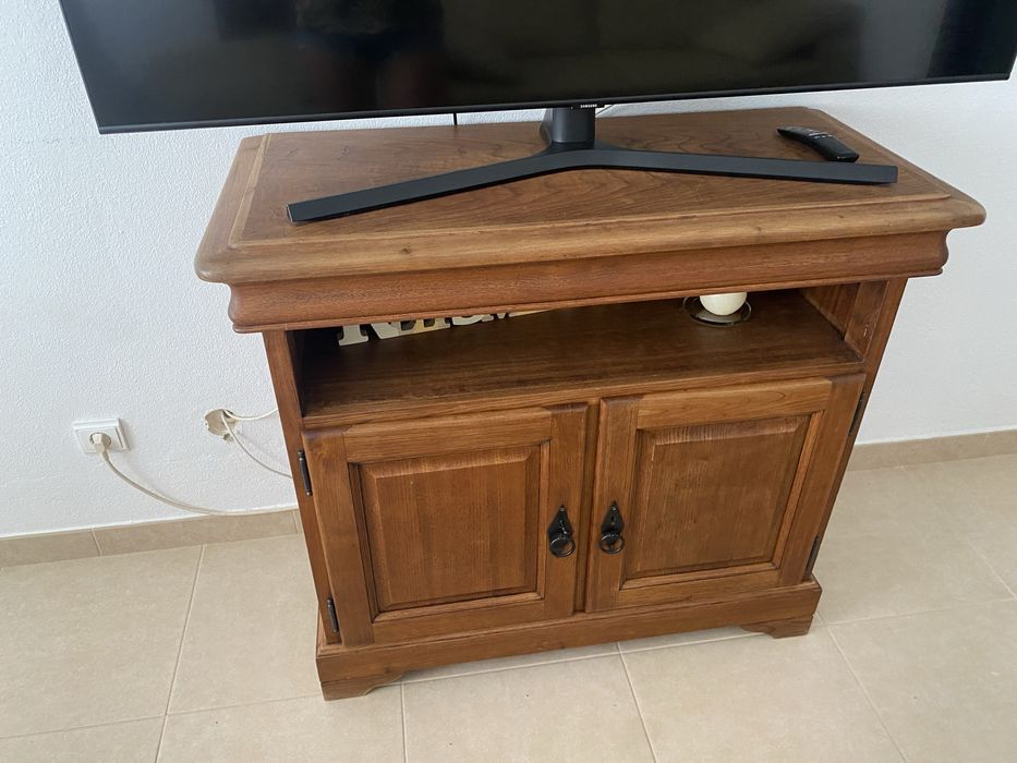 Movel TV com base Girarória