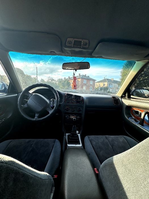 Mitsubishi Galant