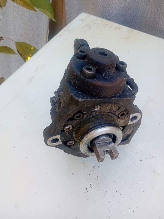 Насос високого тиску Сітроєн джампер 2009року 2,2 дизель.